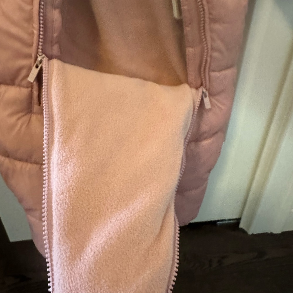 Gap Snowsuit - Picture 3 of 8